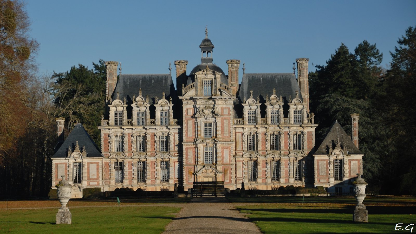 Chateau Beaumesnil